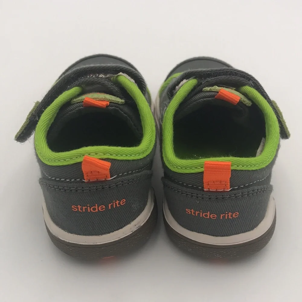 Stride Rite Dakota Sneakers (toddler size 6)